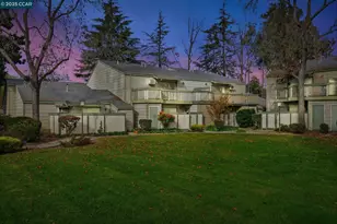 2890 Treat Blvd, Concord, CA 94518 - Photo 23