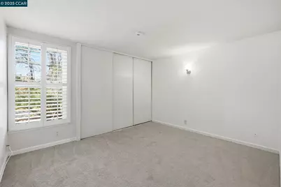 2890 Treat Blvd #5, Concord, CA 94518 - Photo 11