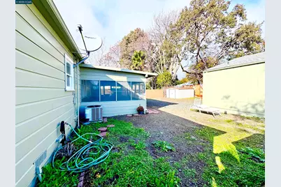 1834 Venice Dr, Concord, CA 94519 - Photo 21