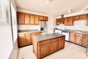 1834 Venice Dr, Concord, CA 94519 - Photo 13