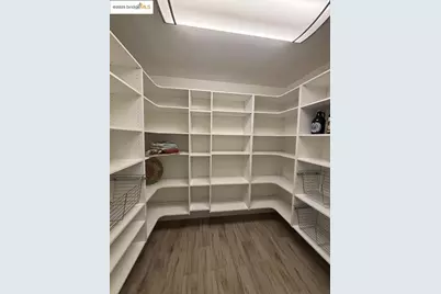 1740 Teddy St, Visalia, CA 93277 - Photo 9