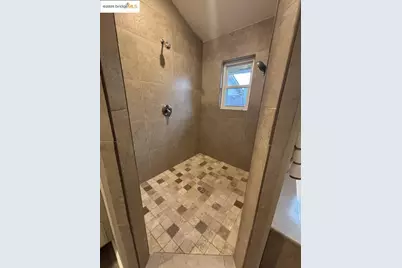 1740 Teddy St, Visalia, CA 93277 - Photo 23