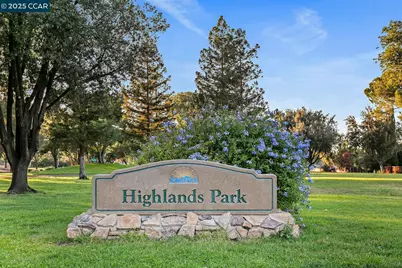 4121 Kensington Dr, Concord, CA 94521 - Photo 49