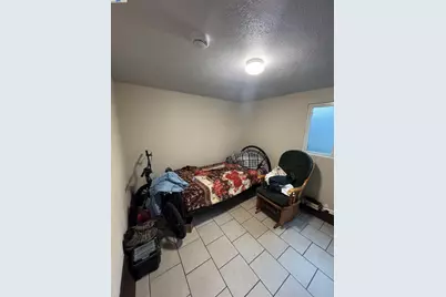 7341 Lockwood St, Oakland, CA 94621 - Photo 11