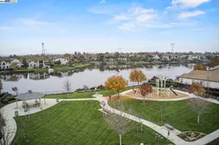 917 Talaria Ct, Oakley, CA 94561 - Photo 3