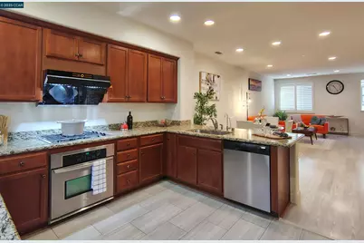 273 Sullivan Way, Hayward, CA 94541 - Photo 1