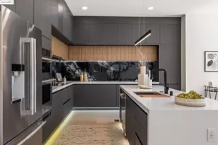 7260 Woodrow Dr, Oakland, CA 94611 - Photo 9