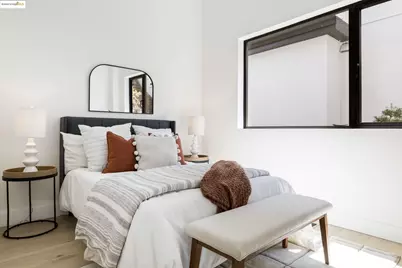 7270 Woodrow Dr, Oakland, CA 94611 - Photo 39