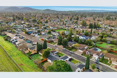 1832 Elkwood Dr, Concord, CA 94519 - Photo 41