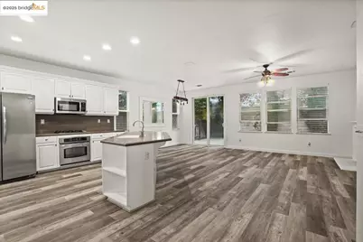 2324 Mendocino Dr, Oakdale, CA 95361 - Photo 13