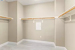 1525 Middle Ln, Hayward, CA 94545 - Photo 25