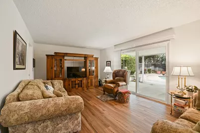 136 Marco Ln, Vacaville, CA 95688 - Photo 17