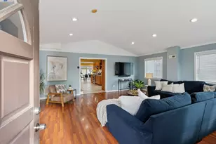 1815 102nd Ave, Oakland, CA 94603 - Photo 5