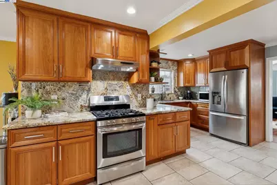 1815 102nd Ave, Oakland, CA 94603 - Photo 15