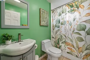 1815 102nd Ave, Oakland, CA 94603 - Photo 31