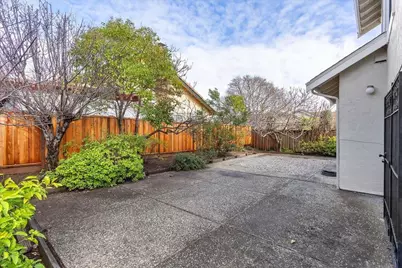590 Dahlia Ct, San Leandro, CA 94578 - Photo 51