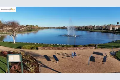 8461 Pinehollow Cir, Discovery Bay, CA 94505 - Photo 35