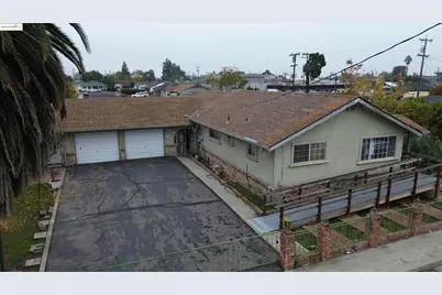 123 Washington Ave, Manteca, CA 95336 - Photo 1