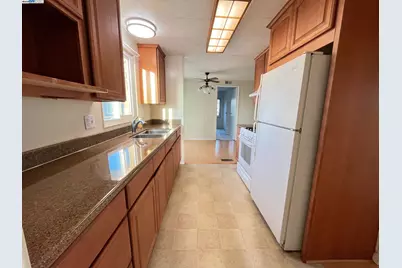 4141 Deep Creek Rd. #180, Fremont, CA 94555 - Photo 3