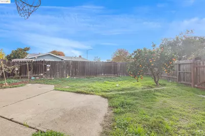 83 Asbury Way, Pittsburg, CA 94565 - Photo 33