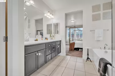 16977 Bach Dr, Lathrop, CA 95330 - Photo 9