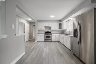 1230 79th Ave, Oakland, CA 94621 - Photo 13