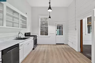 725 Loring Ave, Crockett, CA 94525 - Photo 17