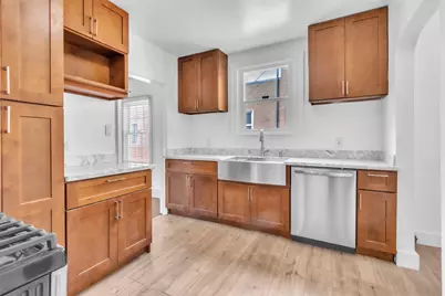 7818 Arthur St, Oakland, CA 94605 - Photo 11