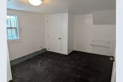 7818 Arthur St, Oakland, CA 94605 - Photo 21