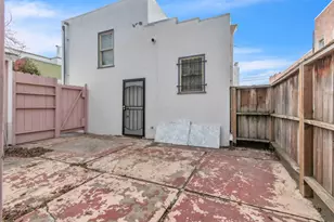 7818 Arthur St, Oakland, CA 94605 - Photo 23