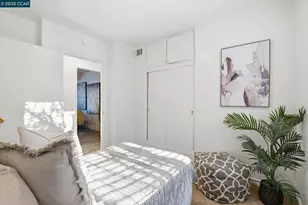 1035 Orange St, Concord, CA 94518 - Photo 23