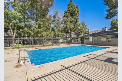 7 Lancaster Circle #137, Bay Point, CA 94565 - Photo 13