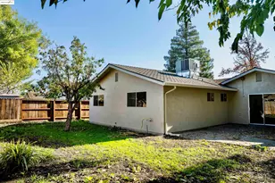 703 Prospector Dr, Stockton, CA 95210 - Photo 21