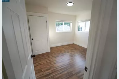 1360 99th Ave, Oakland, CA 94603 - Photo 13