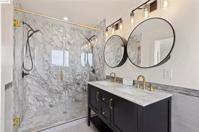 7756 Sunkist Dr, Oakland, CA 94605 - Photo 29