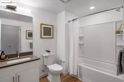 260 Brooklyn Basin Way #400, Oakland, CA 94606 - Photo 17