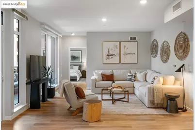 260 Brooklyn Basin Way #400, Oakland, CA 94606 - Photo 1