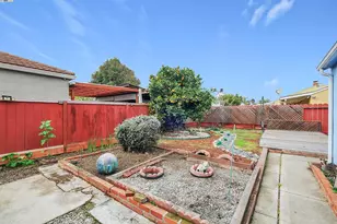 15835 Via Seco, San Lorenzo, CA 94580 - Photo 29