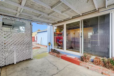 15835 Via Seco, San Lorenzo, CA 94580 - Photo 31