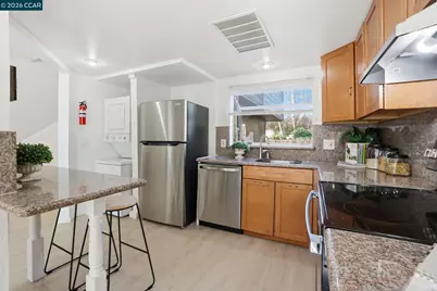 1255 Detroit Ave #3, Concord, CA 94520 - Photo 9