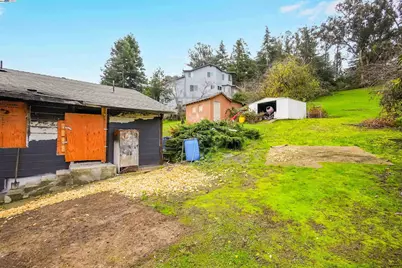 27449 Dobbel Ave, Hayward, CA 94542 - Photo 9