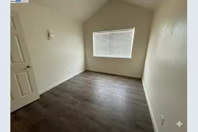 39965 Potrero Dr, Newark, CA 94560 - Photo 11