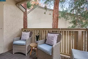 2720 Oak Rd, Walnut Creek, CA 94597 - Photo 23