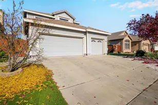 1445 Yorkshire Loop, Tracy, CA 95376 - Photo 3