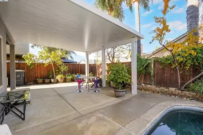 1445 Yorkshire Loop, Tracy, CA 95376 - Photo 45