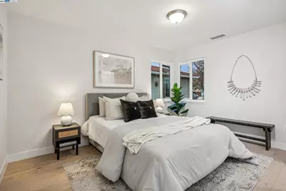 10777 Estates Dr, Cupertino, CA 95014 - Photo 39