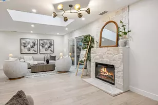 10777 Estates Dr, Cupertino, CA 95014 - Photo 27