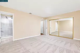 4413 76th St, Sacramento, CA 95820 - Photo 15