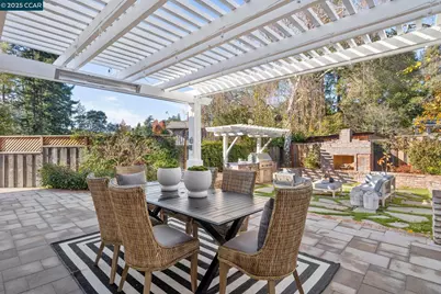 104 Van Ripper Ln, Orinda, CA 94563 - Photo 47