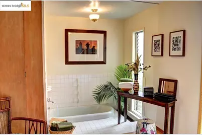 986 Kains Ave, Albany, CA 94705 - Photo 25